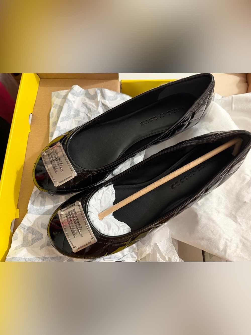 Marc Jacobs Black Patent Leather Ballet Flats with Logo Plaque